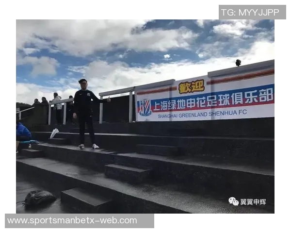 全勤球迷证书领取时间通知请于一月八日至一月十四日期间前来领取 全勤球迷证书领取时间通知请于一月八日至一月十四日期间前来领取